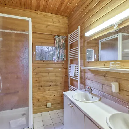 2 Bedroom Amazing In Masserberg * Fehrenbach